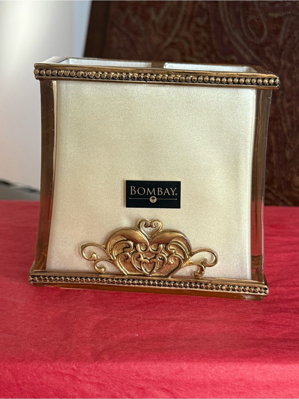 Bombay Company Vivienne Toothbrush Holder Beige Gold & Acrylic Scroll